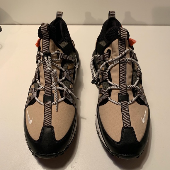 aj7200001